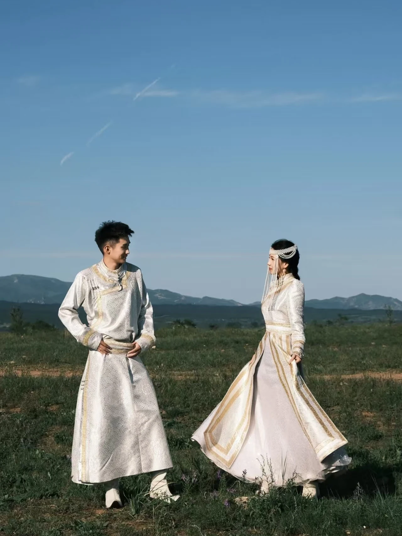 tenue-de-danse-ethnique-mongole-pour-couple-ensemble-special-de-spectacle-photoaphy-de-voyage-vetements-traditionnels-chinois-nouvelle-collection-2025