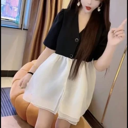 2024 Women's Summer New Blouses Korean Commute Patchwork Contrast Color V-neck Ruched Button Loose Mid-length Short Sleeve Shirt