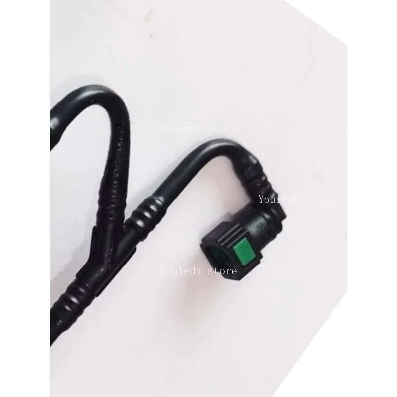 

Suitable for QJ300-12 Flash 300 Flash 350 Fuel Pipe and High-pressure Fuel Pipe Assembly