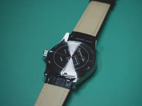 8 best sales avancerad kvartsklocka - №2