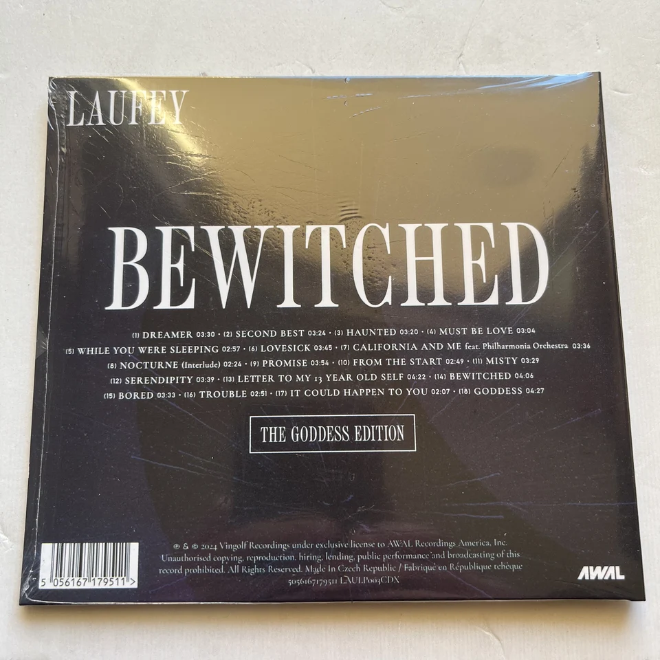Laufey Bewitched アナログレコード LP盤 ジャズ JAZZ Bewitched(The Goddess Edition)(2LP/NAVY DOUBLE VINYL)/LAUFEY