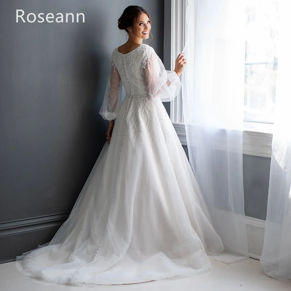 Maßgeschneiderte muslimische exquisite Elfenbein-Brautkleider mit V-Ausschnitt, A-Linie, Blumen, Satin, volle Applikation, Brautkleider, Tüll, Robe de Mariée