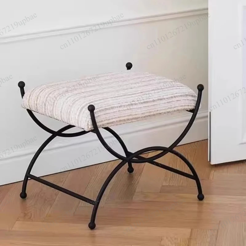 Nordic Modern Creative Single Ottoman Stool Simple Furniture for Entrance Hall Bedroom Dressing Table