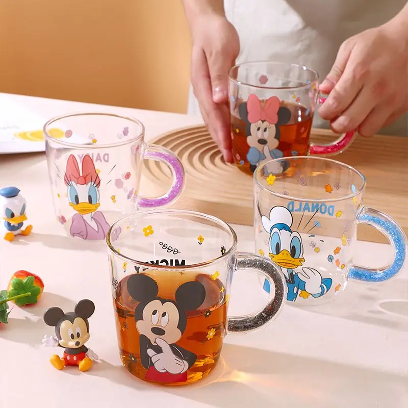 

Kawaii Disney Mickey Minnie glass mug with handle, high temperature resistant cartoon cute Donald Duck milk coffee cup gift