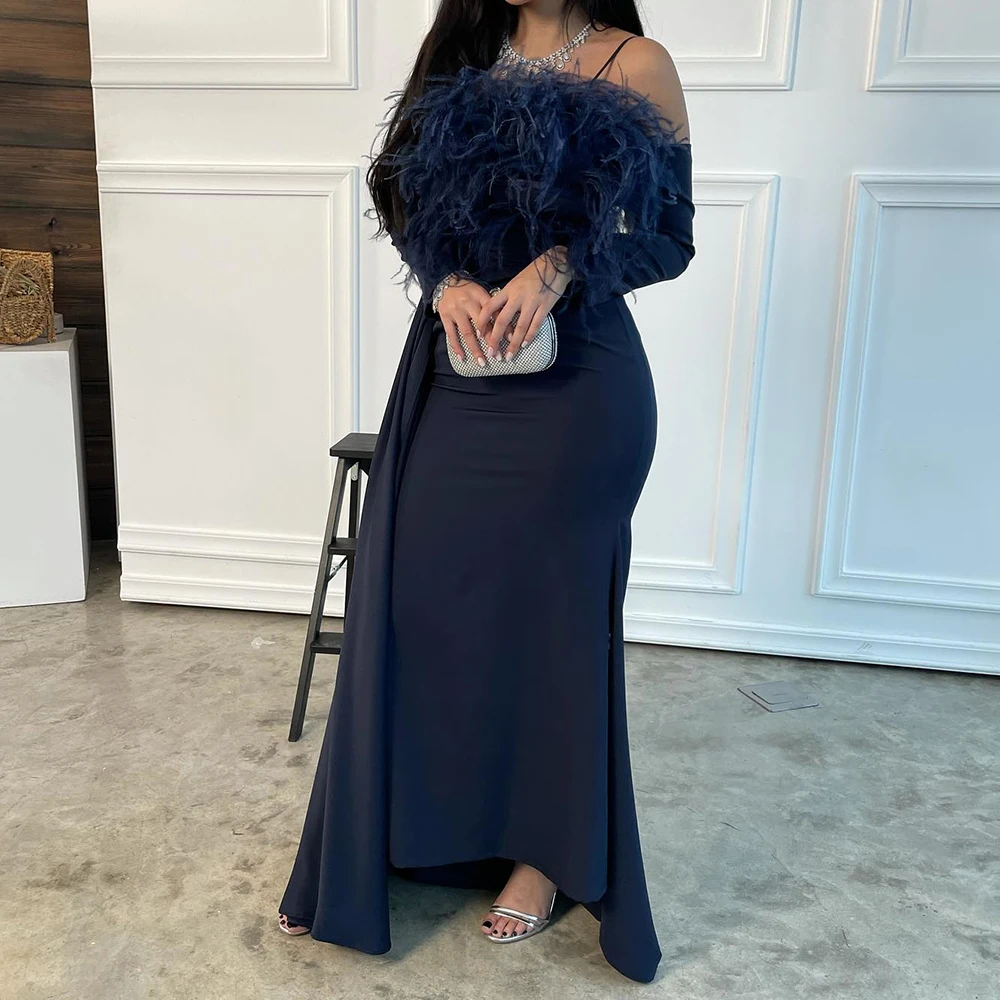 

Customized Graceful Strapless Off the Shoulder Feathers Panel Train Evening Dress Temperament Mermaid Long Sleeves Party Gown