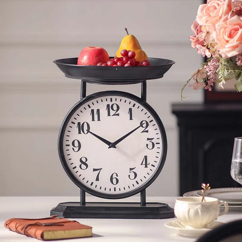 

European Desktop Round Clock Black Creative Vintage TableClock American Wrought Iron Tray Ornament Studio Shooting Props