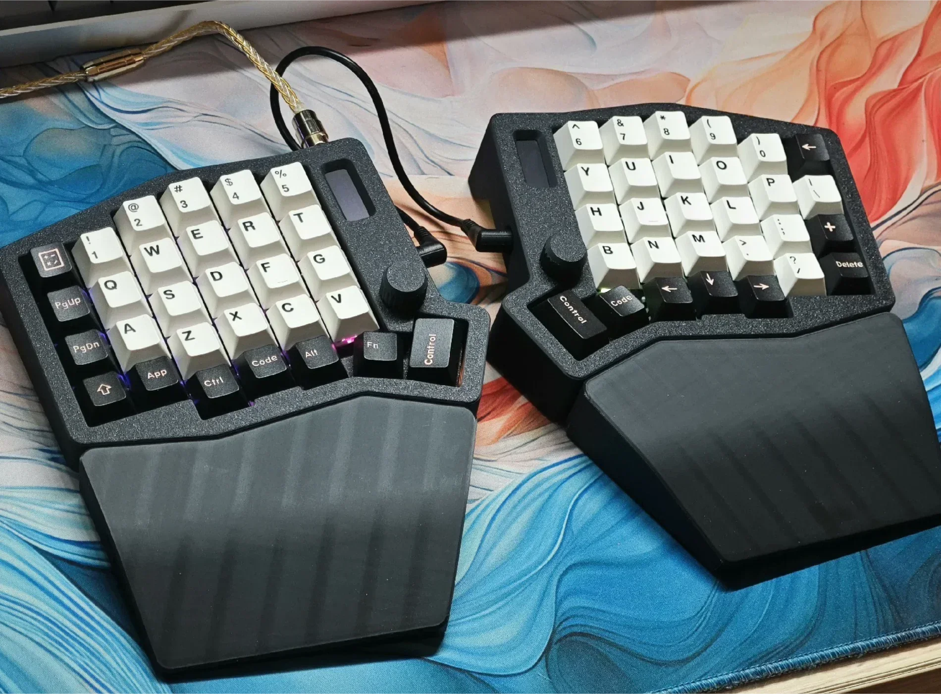 Sofle Split Keyboard Kit with Palm Rest Custom Wireless Dual-mode Split Horn Keyboard 2.4G DIY Sofle Split Mechanical Keyboard