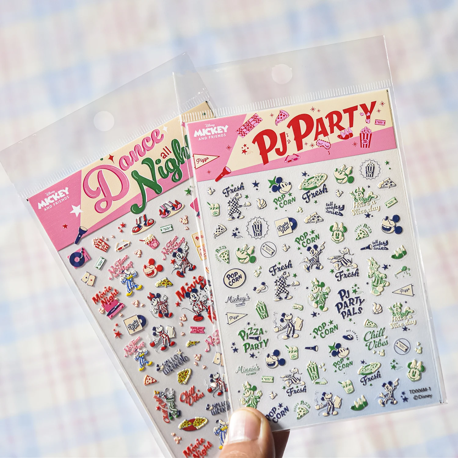 

1PCS 5D Disney Nail Stickers Mickey and Minnie Cute Self-Adhesive Long-Lasting Nail Accessories Lilo & Stitch Nail Parts