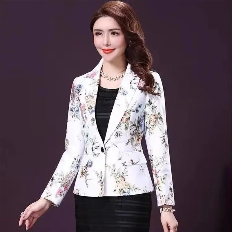 2026 Spring Suit Jacket Women\'s Summer New Temperament Ladies Korean Version One-Button Jacquard Slim Short Top Women Blazer Ele
