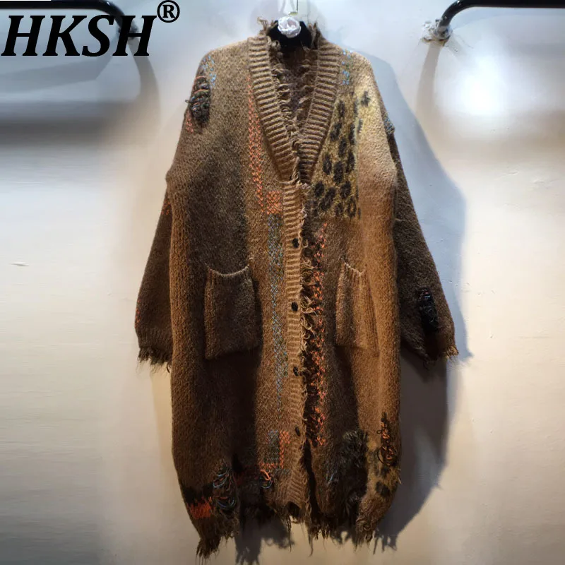 

HKSH Autumn Winter New Women Long Sweater V-neck Single Breasted Pockets Printed Elegant Y2K Distressed Knitted Cardigan HK16392