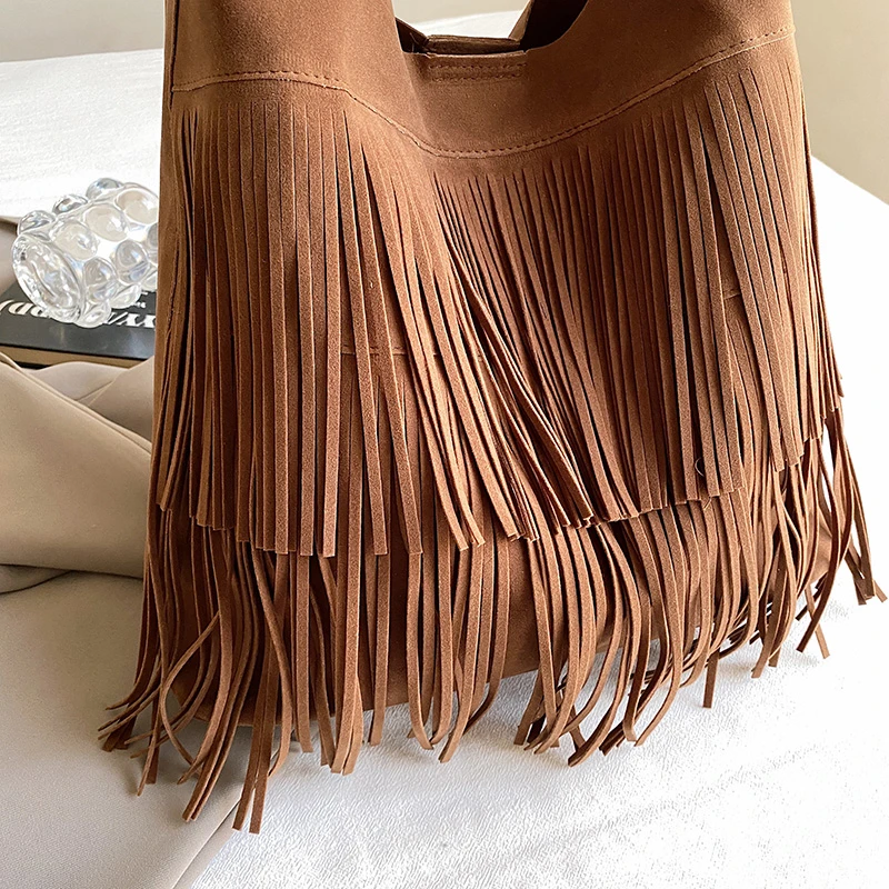 Faux Suede Hobos Women Large Tassels Shoulder Bags England Style Vintage Bags Solid Coffee Tassels Bags Classic Female Packages