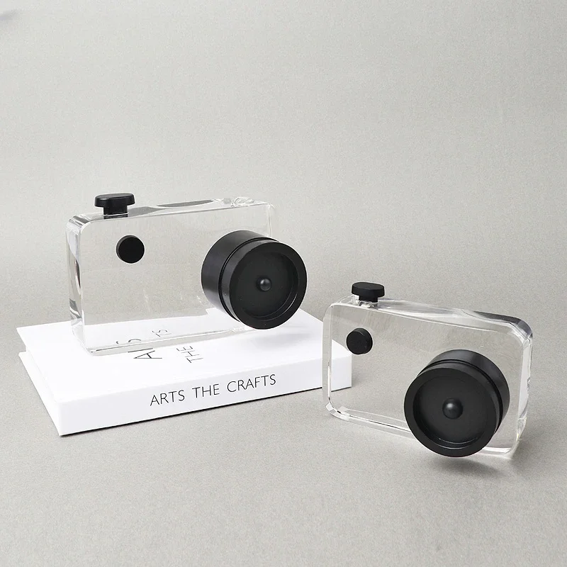 

Simple modern creative crystal camera ornament model room bedroom study tabletop bogu rack decoration