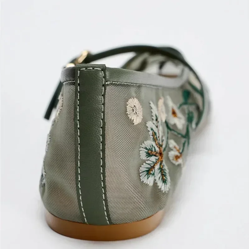 Flower Embroidered Mesh Flats Ballet Shoes Women  Breathable Round Toe Retro Women Shoes Leisure Comfy Designer Mary Jane Shoes