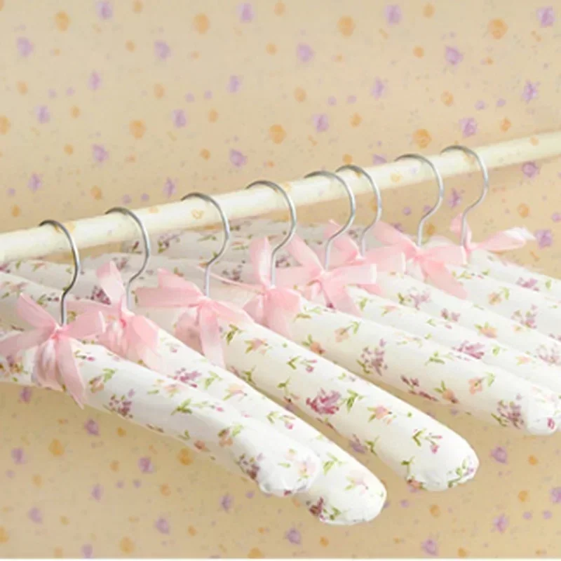 20 Pcs Sponge Clothes Hangers Non-Slip Space Saving Dress Hanger Hook Drying Rack Clothes Hangers Random Color