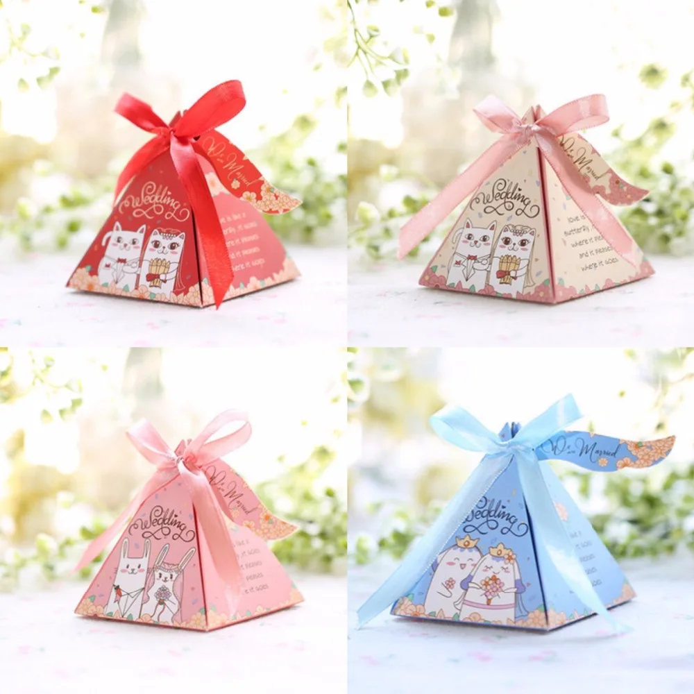 

100pcs Creative pink/blue/red cartoon bear Triangular Pyramid Wedding Favors Candy Boxes Bridal Shower Party Paper Gift Box