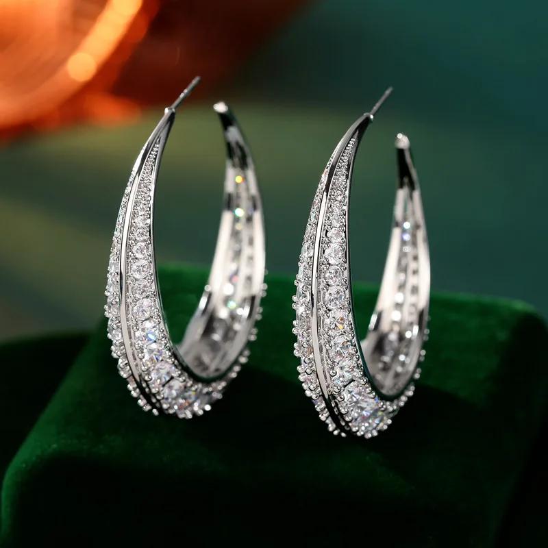 S925 Silver Needle Style Earrings With A Network Red Temperament, Light Luxury Earrings, Exaggerated And Atmospheric C-Shaped La