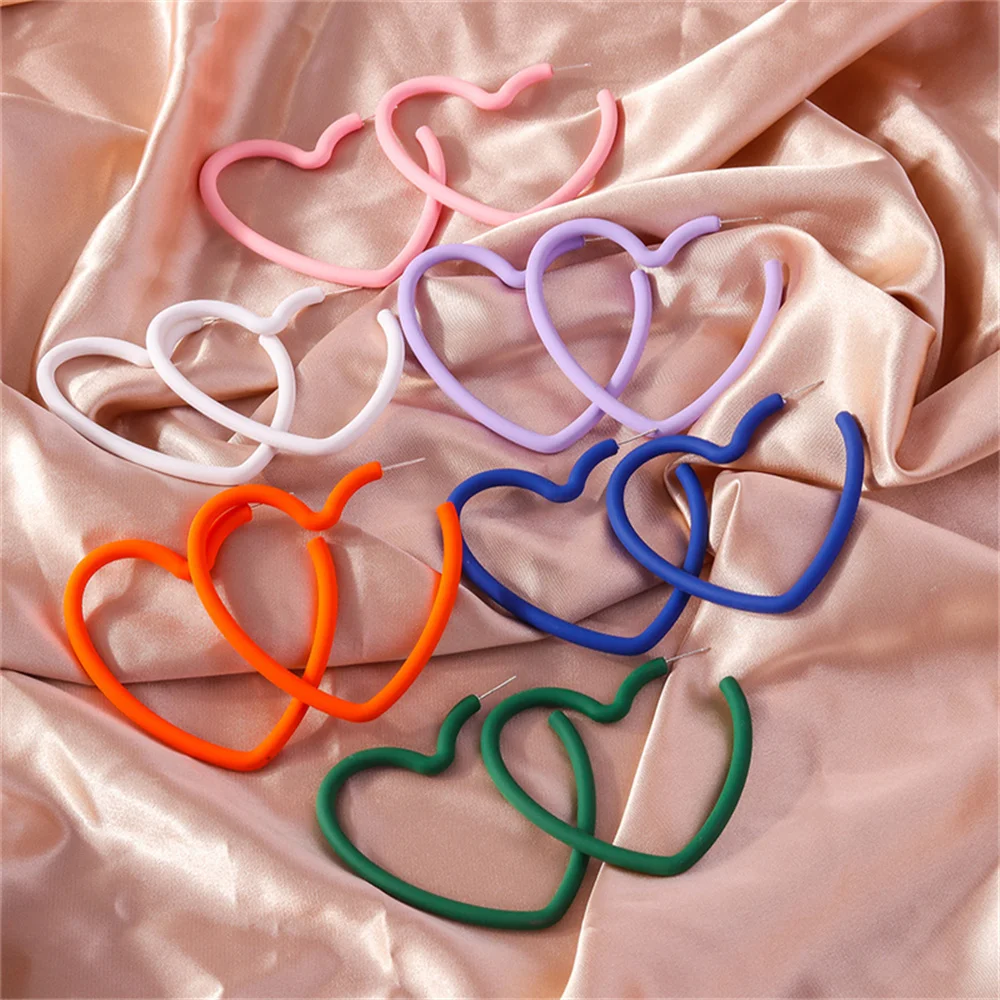 Aihua Fashion Geometrische Persönlichkeit Neon Acryl Großer Herz-Creolen-Ohrring für Damen Koreanischer Hohl-Dreieck-Stern-Ohrring Schmuck – Detail 3