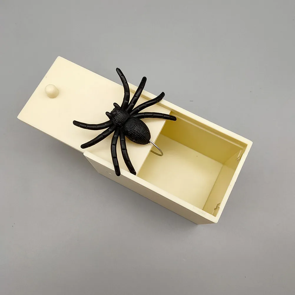 

Набор из 6 штук: Имитация пауков, скорпионов, мышей и насекомых для розыгрышей на Хэллоуин. Игрушки-приколы для вечеринок, забавные игры, искусственные насекомые.