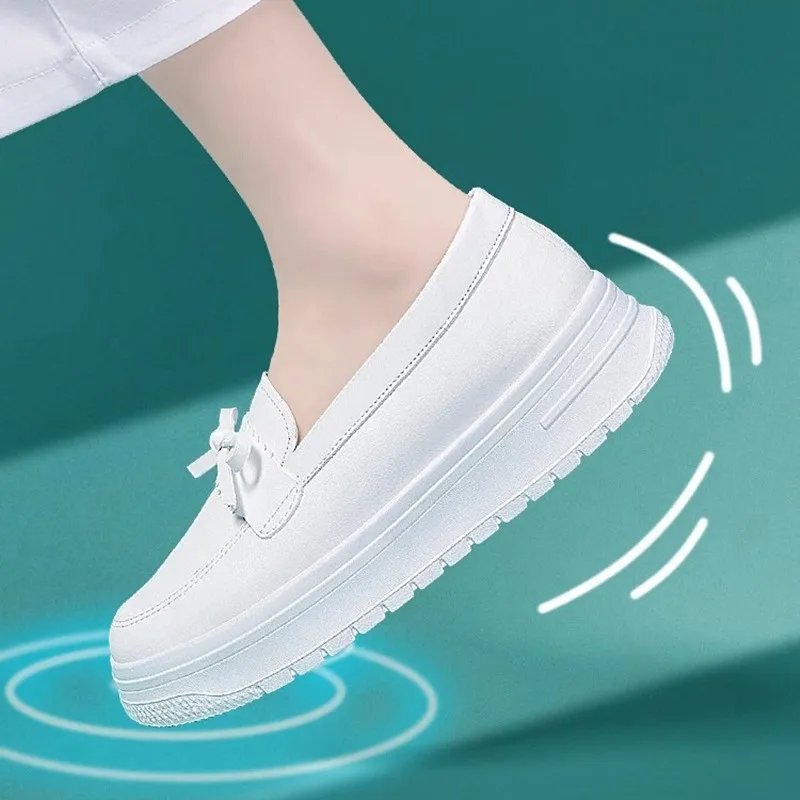 STRONGSHEN Women Nurse Shoes Comfortable Soft Sole Breathable Non-slip Wedge Heel Casual White Shoes Work Shoes Zapatos Mujer