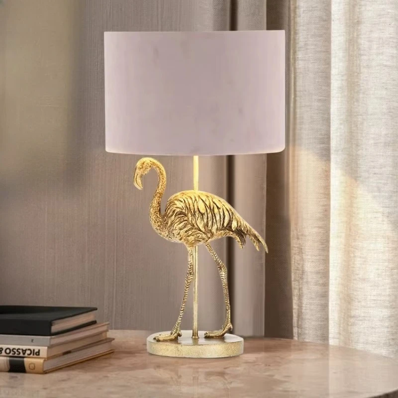 Nordic Flamingo Table Lamp Designer Villa Large Living Room Bedroom Retro American Master Bedroom Animal Decorative Bedside Lamp