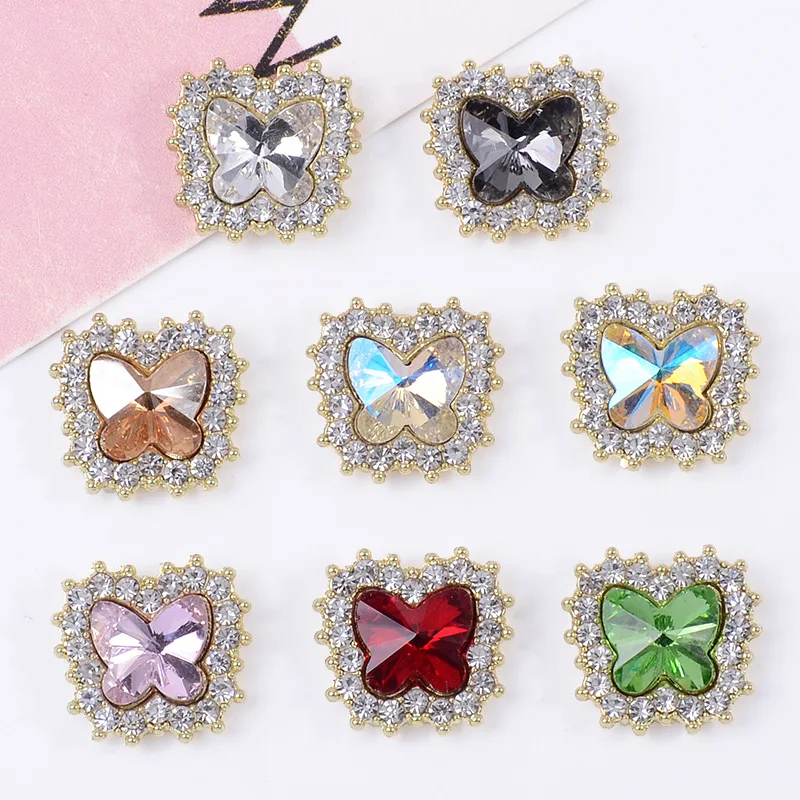 

100Pcs sets fashion versatile clothing bag handmade material inlaid crystal butterfly flower plate crystal buckle spot wholesale