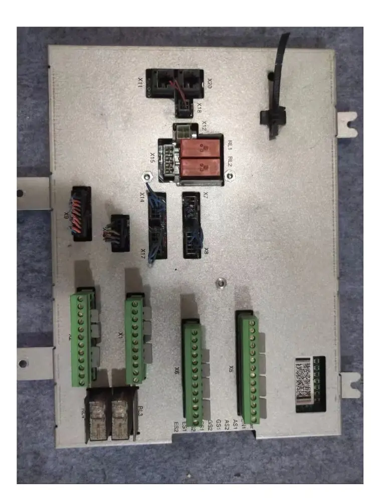 second-hand      safety board    DSQC643  , function well   Tested well and shipped quickly