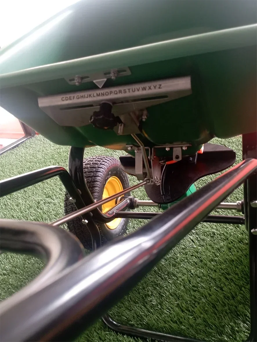 Multi-Functional Self-Propelled Manual Granular Applicator High Productivity Agricultural Tool