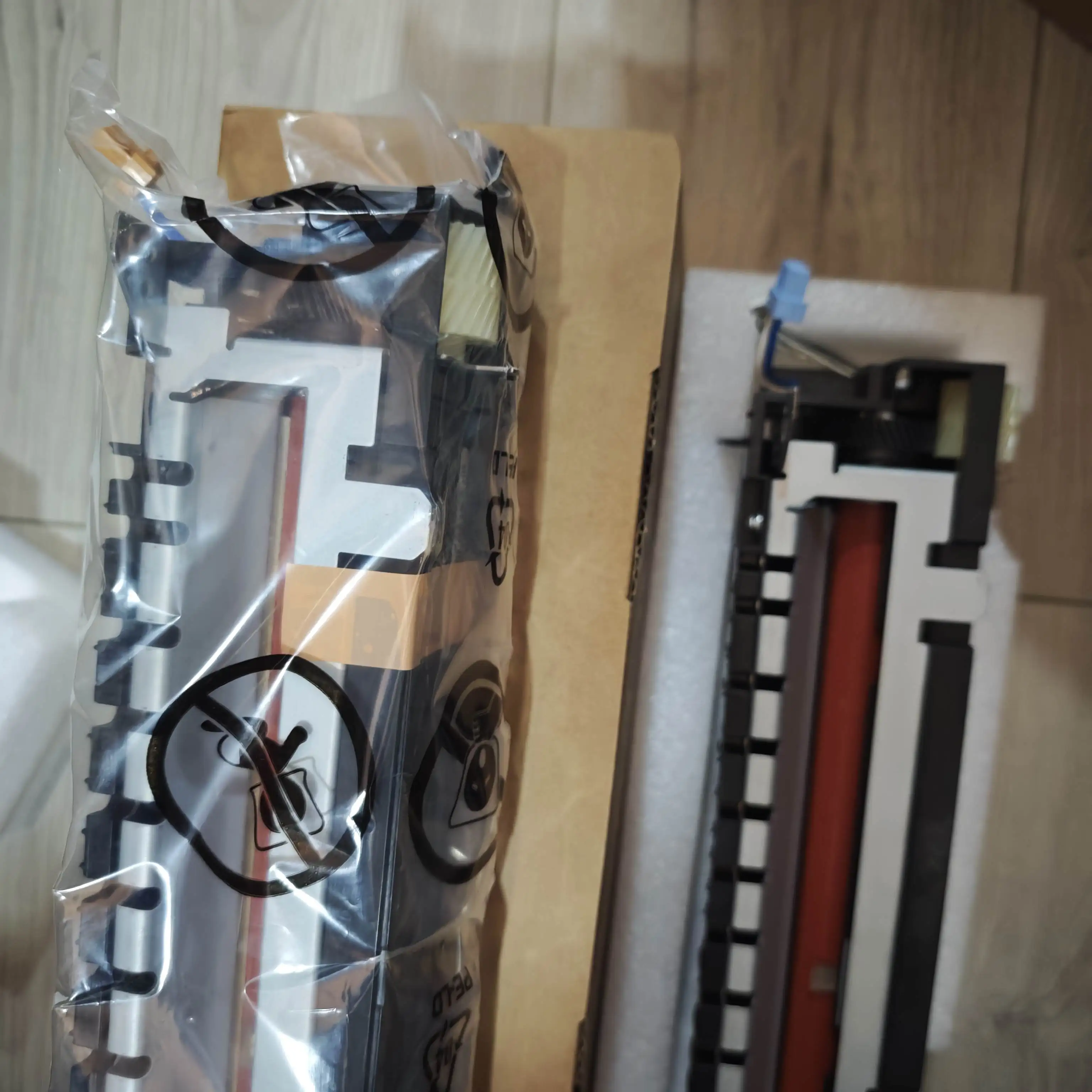 

Fuser Unit ASSY For Xerox Phaser 6510 6510DN Workcenter 6515 6515n MFP Laser Printer