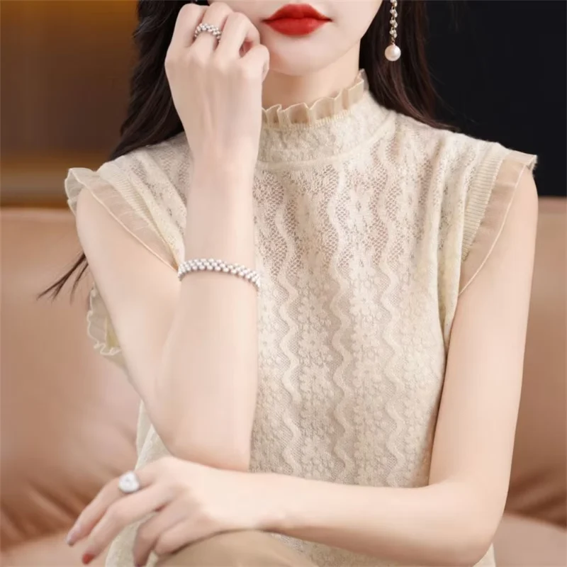 2026 Spring Summer Summer Sexy Lace Tops Women Sleeveless Hollow Out Camis Knitted Vest Pullover Solid Black White Crop Top