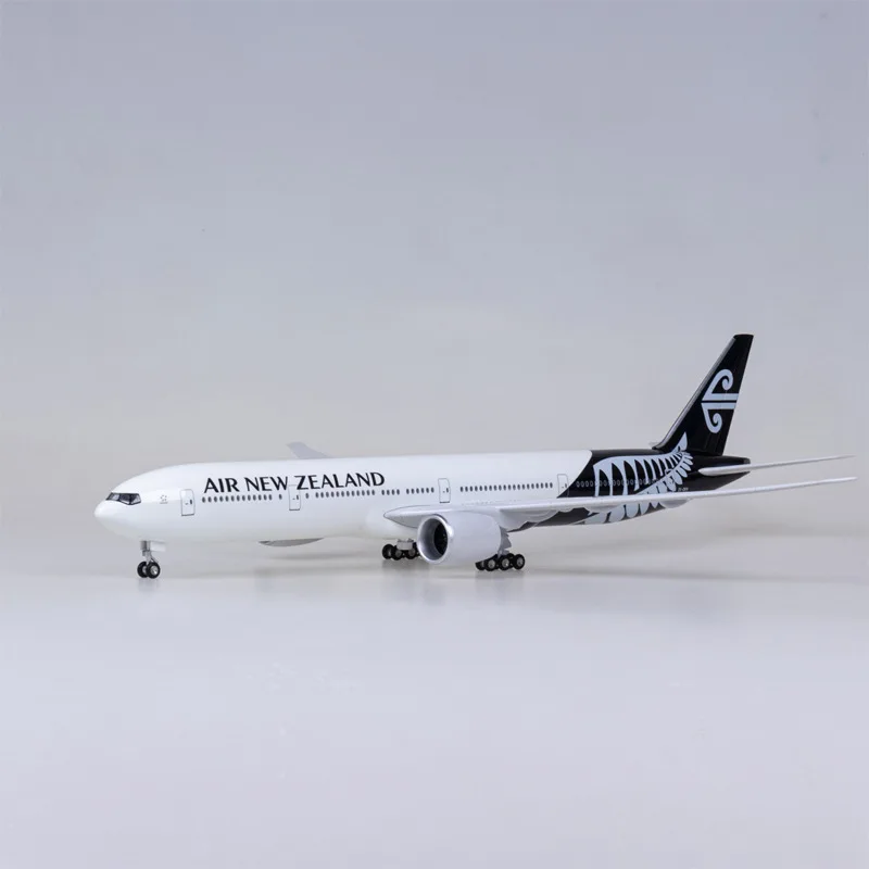 

47cm Diecast Airplane B777 Air New Zealand 1/157 Scale Plane Model Kit Collectible Resin Aviation Toys Gift For Adults With Lamp