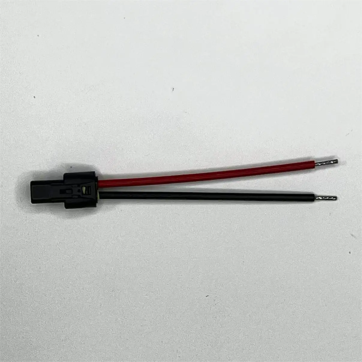 Arnés de cables 522130211, MOLEX Mizu P2.5, paso de 2,50mm, Cable OTS impermeable, 52213-0211, 2P, extremo único, L = 50mm