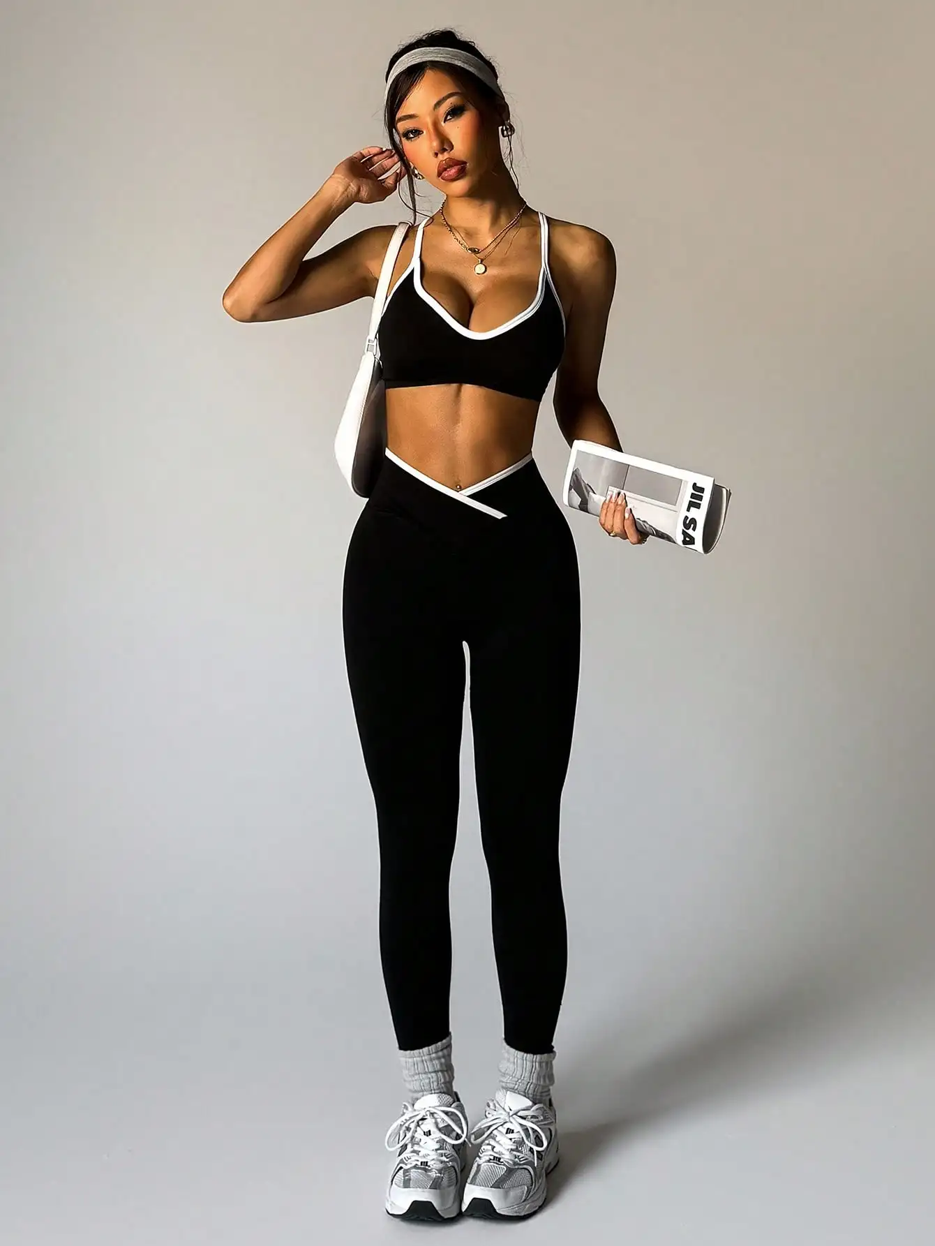 

Бесшовный комплект для йоги Dewbera с контрастной отделкой и крест-накрест на спине, женский комплект из 2 предметов для активного тренажерного зала