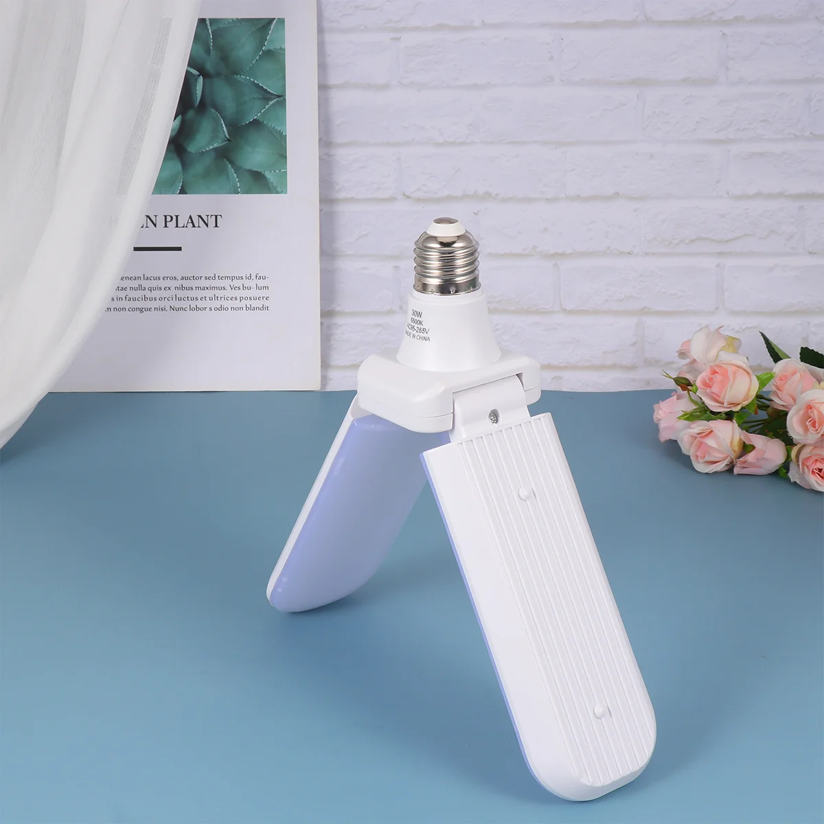 Lampadine a 2 pale con base pieghevole E27 30W Ac85-265V Angolo regolabile non per garage domestico Bar Hotel