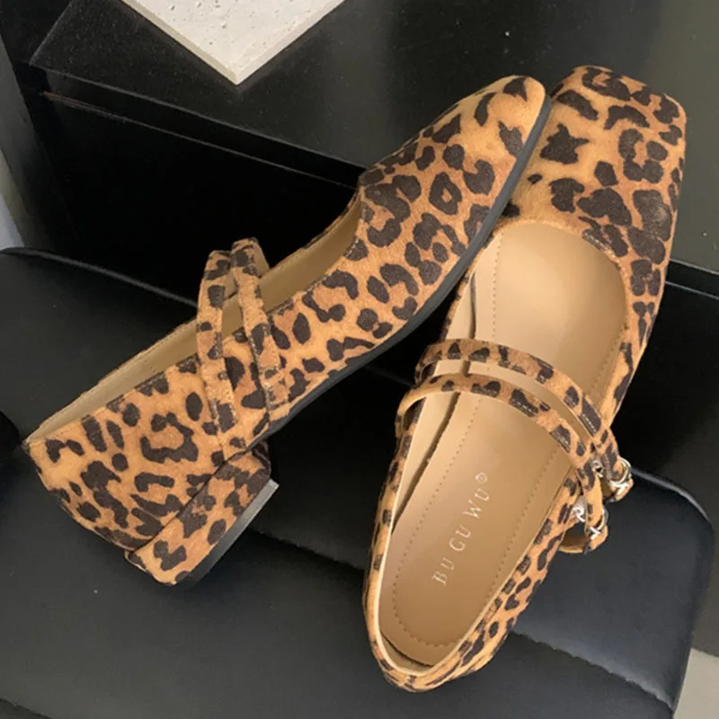 2024 Autumn Flats Shoes Fashion Shallow Slip On Women Flat Ladies Casual Outdoor Ballerina Flat Heels lolita Leopard Print Mujer