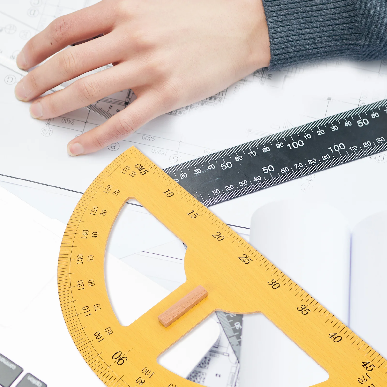 

Handheld 180 Degree Large Protractor for Math Class Teaching Tool Precise Scale Drawing Measuring Angle Protractor Wooden Design