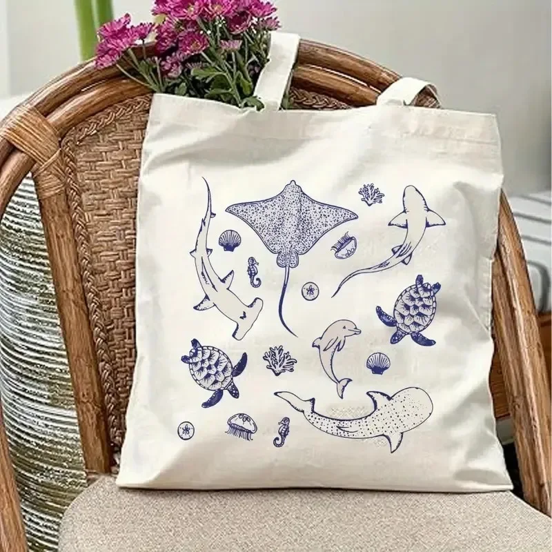 Meeresorganismen-Tragetaschen mit leuchtenden Hai-, Fisch- und Oktopus-Designs, Schultertasche für Strand, Picknick, Reisen und Einkaufen – Detail 12