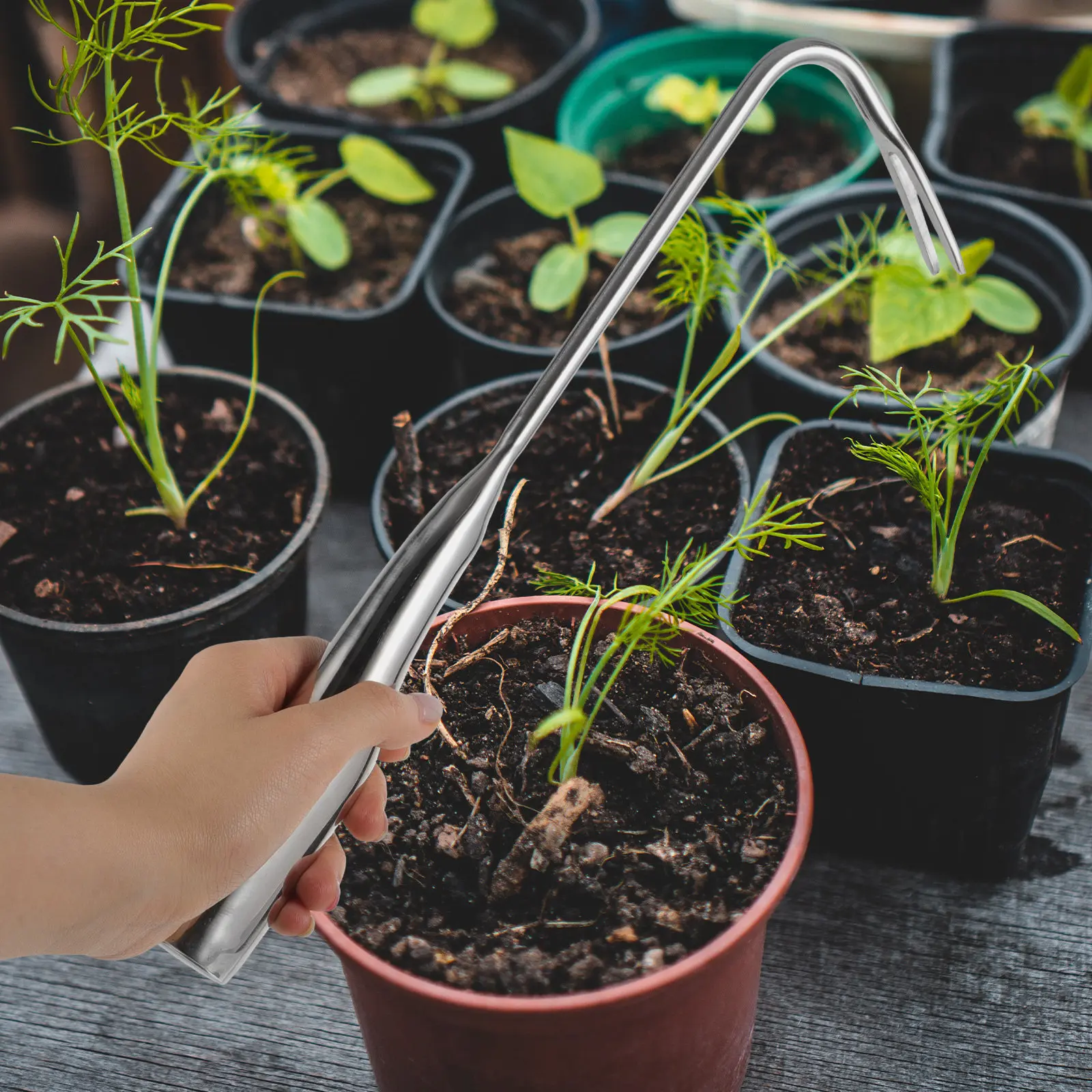 Compact Handheld Weeder Tool for Garden Lightweight with Sharp Teeth Ergonomic Handle Ideal for Soil Loosening Plant Pulling