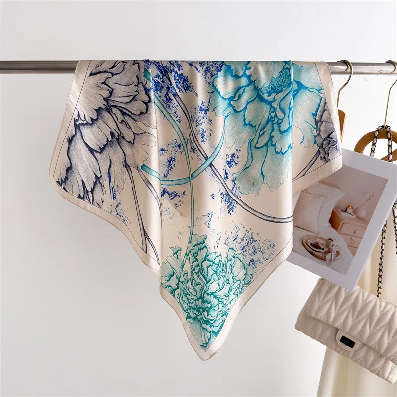 Luxus Neue Leopardenmuster Schals Damen Seidenschal Frühling und Sommer Blumendekorationen Kleine Krawatten Haarbänder Taschen Großhandel
