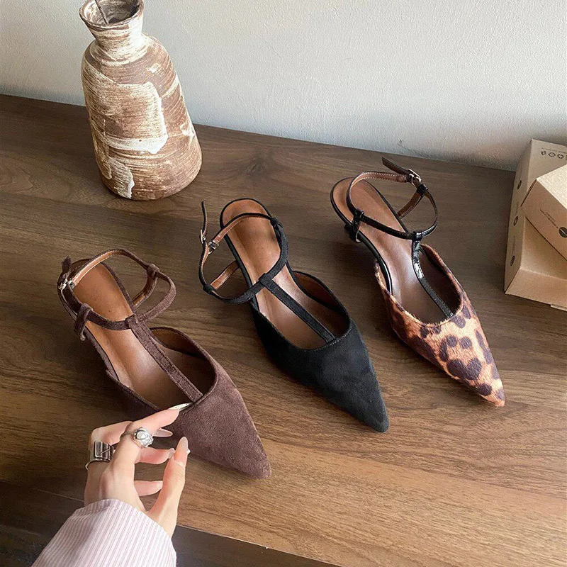 

Brand Shoes for Women Sexy Pointed Toe Women's Sandals Comfortable Low Heel Trendy Sandal Simple Versatile Large Size 42 Pumps