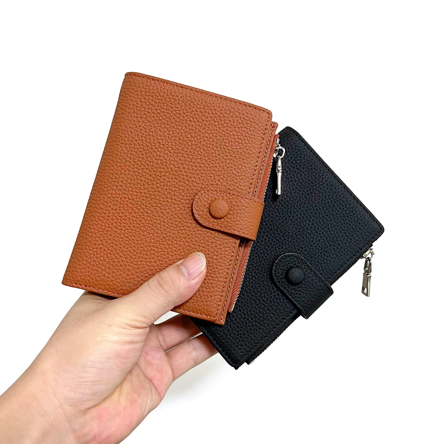 Big Capacity Genuine Leather Bifold Passport Cover Snap Closure Design Multi Card Slots Passport Storage Cash Coin Travel Wallet