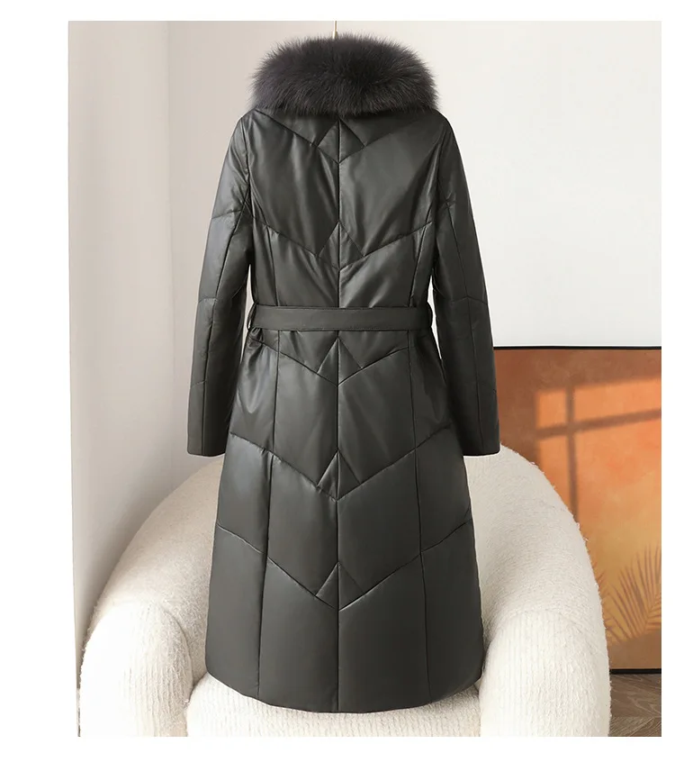 New Winter 2026 Warm 90 White Duck Down Coat Female Cold Lady Real Fur Coat Women Hooded Long Natural Fox Fur Puffer Jacket