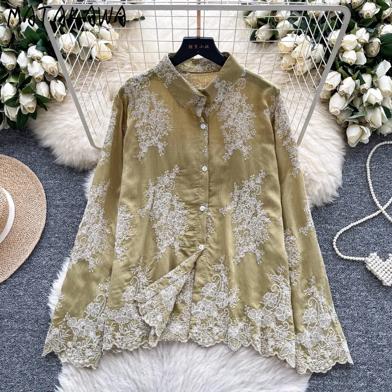 

Matakawa Shirts&blouses Women Tops Embroidered Flowers Spring Autumn Vintage Blusas Mujer Korean Fashion Sweet Camisas