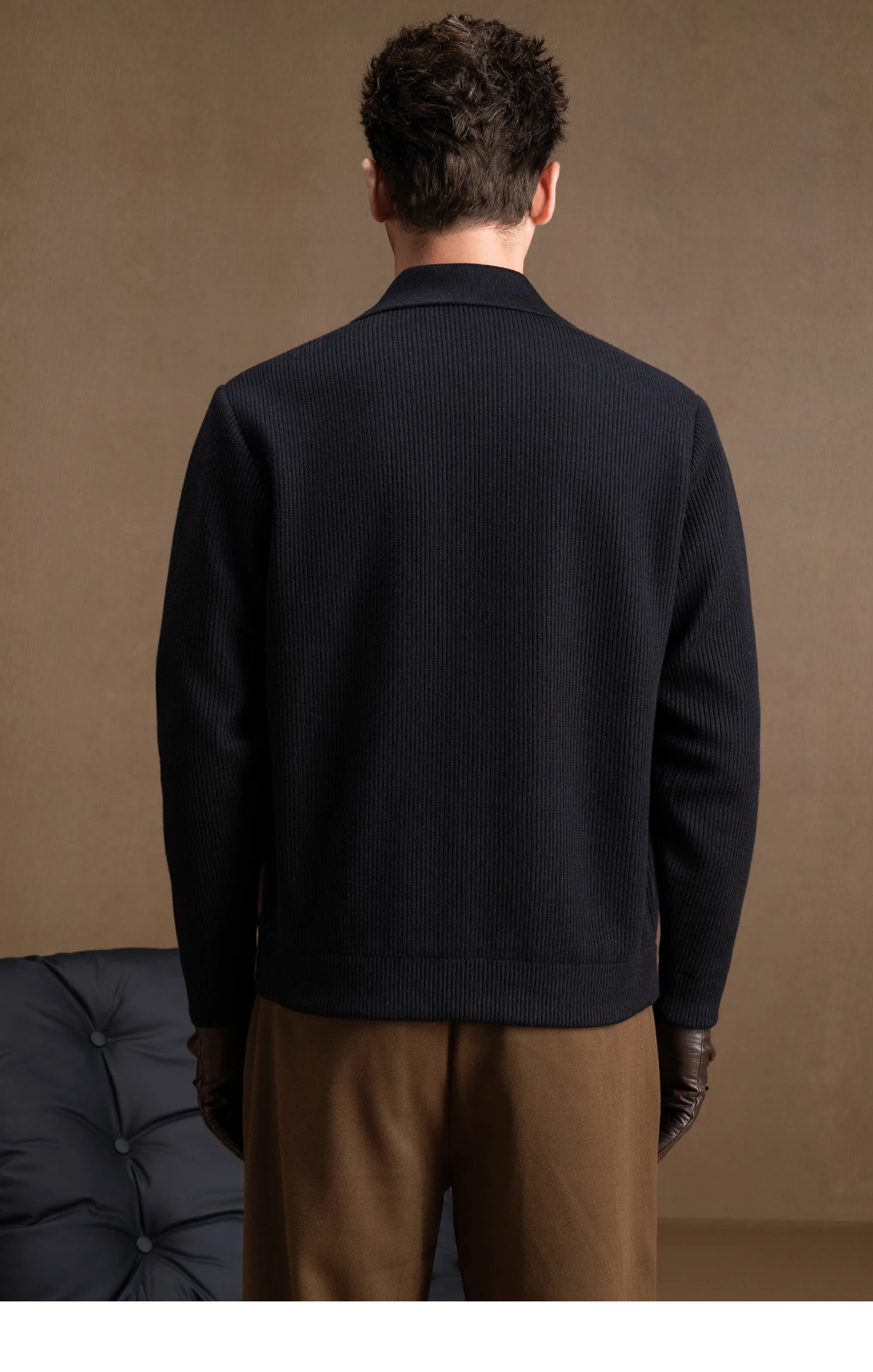 Spring and Autumn New Men's Jacket, High End Fashion Collar Casual Zipper Striped Knitted Jacket