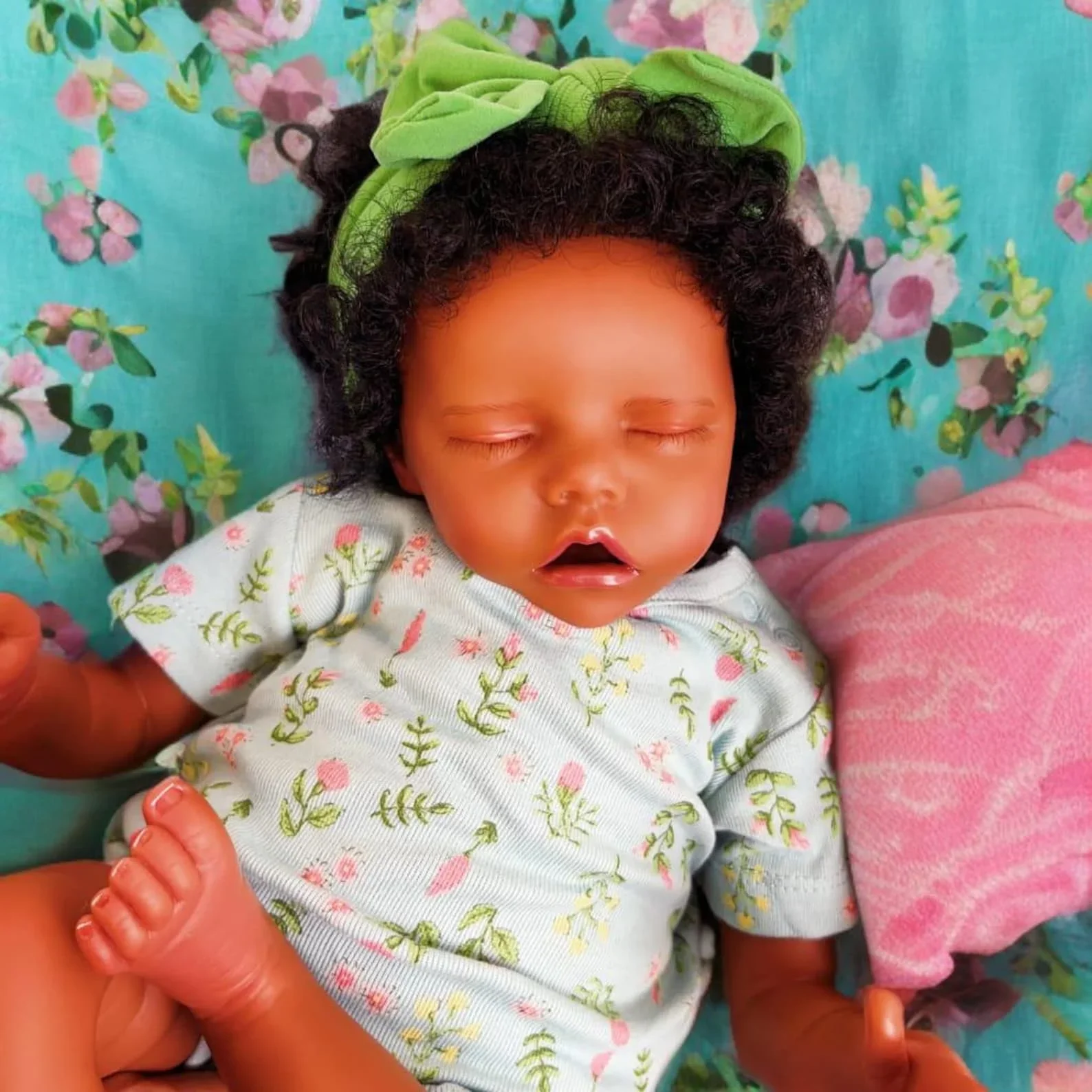 

Risbecko 17 Inch Lifelike Black Reborn Baby Doll - African American Soft Cloth Body Doll - Birthday Gift/Christmas Gift