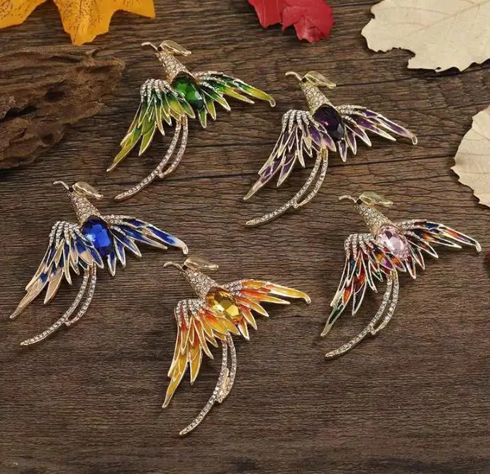 High end temperament Phoenix exquisite rhinestones, hundred birds facing the phoenix, long tail phoenix brooch accessories