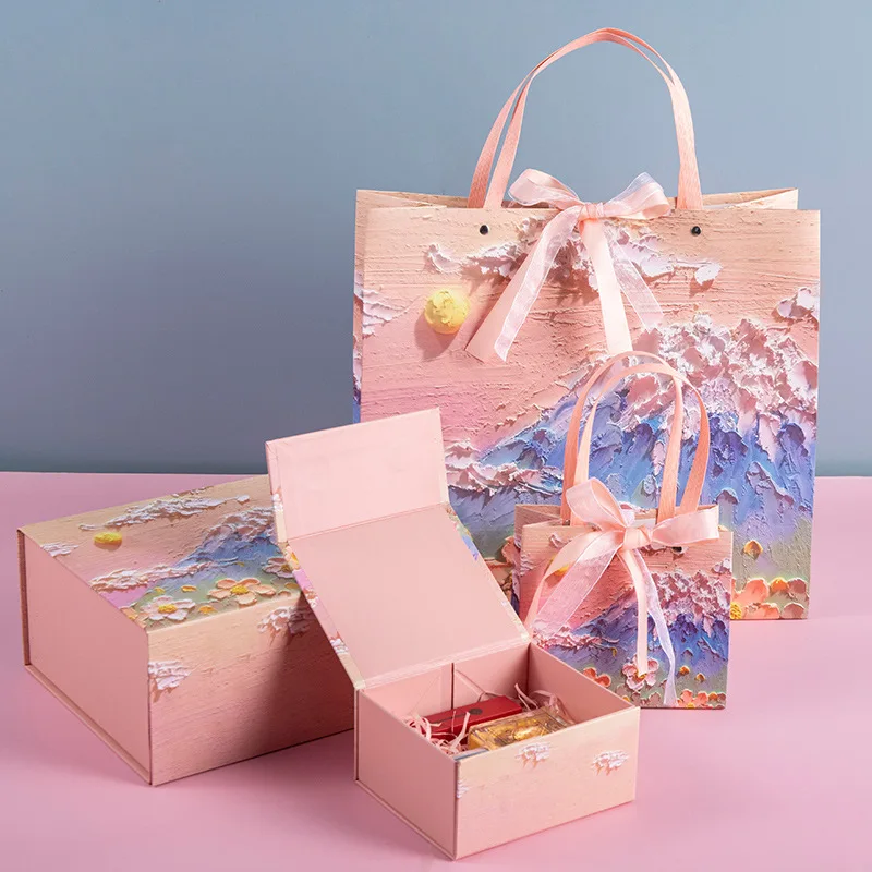 Customized. Yunshan Petal Box Teacher's Day Box Cute Beautiful Pink Packing Box Large Birthday Box