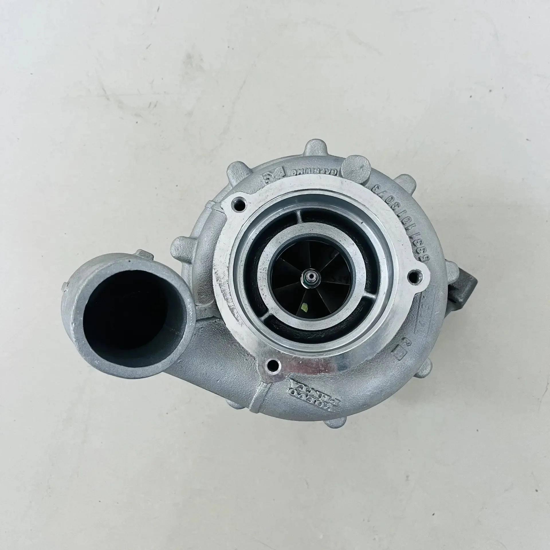 

Turbocharger K26 for Supercharger 3887968 53269707700 53269887105 3582768 53269707105 Turbo Engine Spare Parts