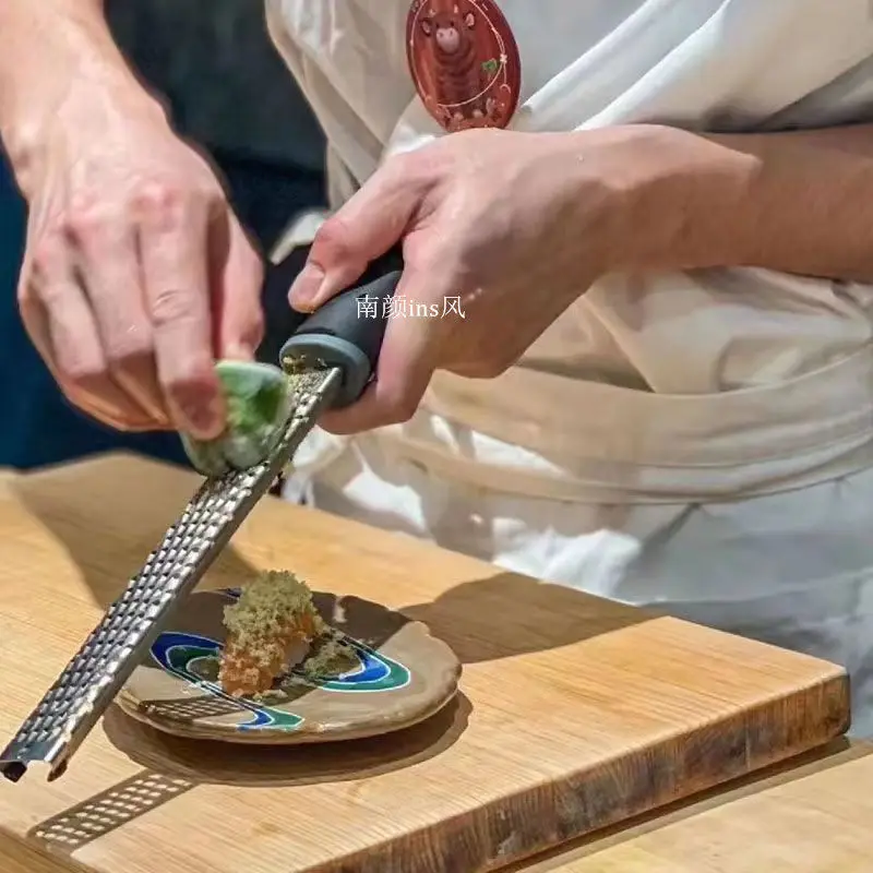 

LMM Cinnamon Grinder Cheese Chocolate Shavings Multifunctional