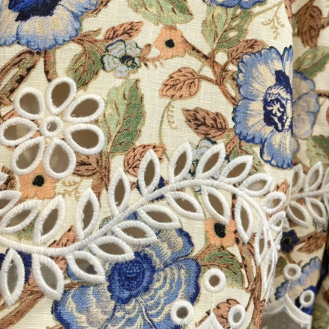 

2025 New Style Green Floral Print Short Sleeve Blouse and Belt Shorts Set