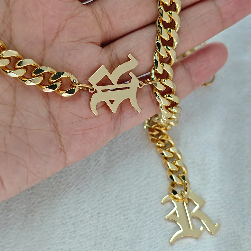 DUOYING Gothic Initial Letter Drop Choker Necklace Gold Plated Thick Cuban Link Chain Old English for Women Custom Jewelry Gif